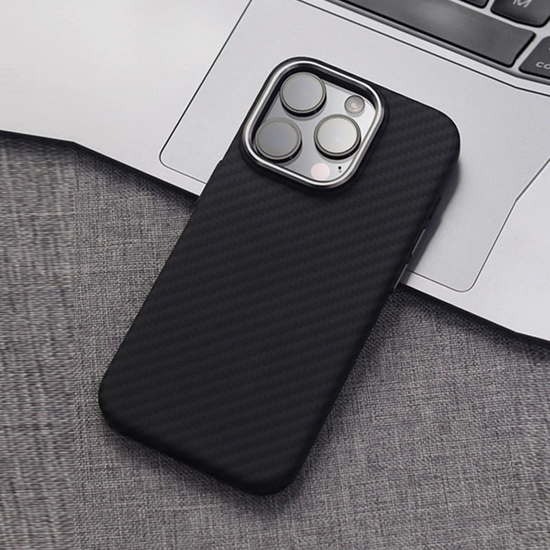 Single Tone iPhone MagSafe Case With Stripes - Black