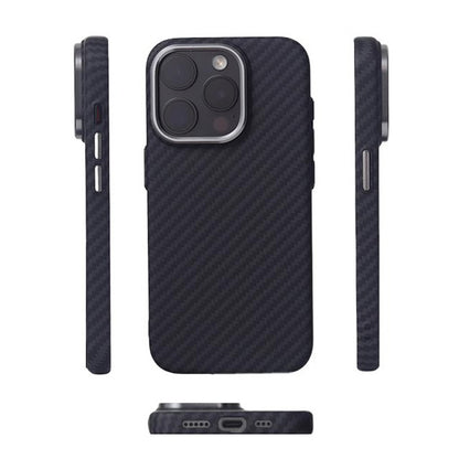 Single Tone iPhone MagSafe Case With Stripes - Black